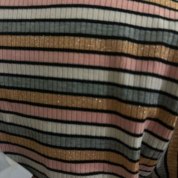 ELLIATT Womens Winona Dress Size Medium
Multistripe Metallic - Picture 8 of 10